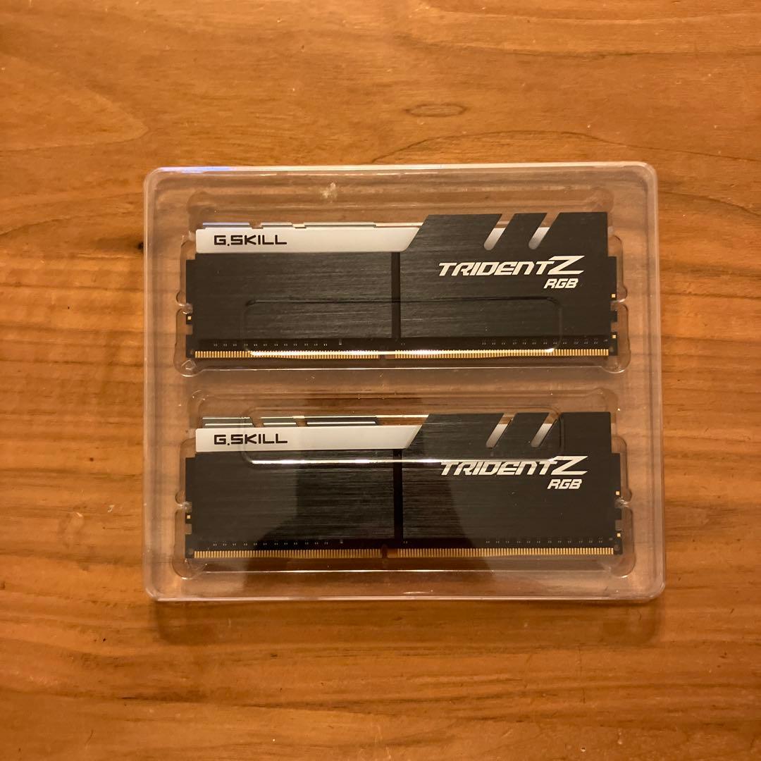 G.SKILL TRIDENT Z RGB 8GB×2枚