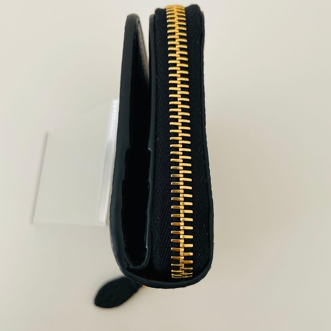 MIU MIU ミュウミュウ レザー 2つ折り財布 ブラック