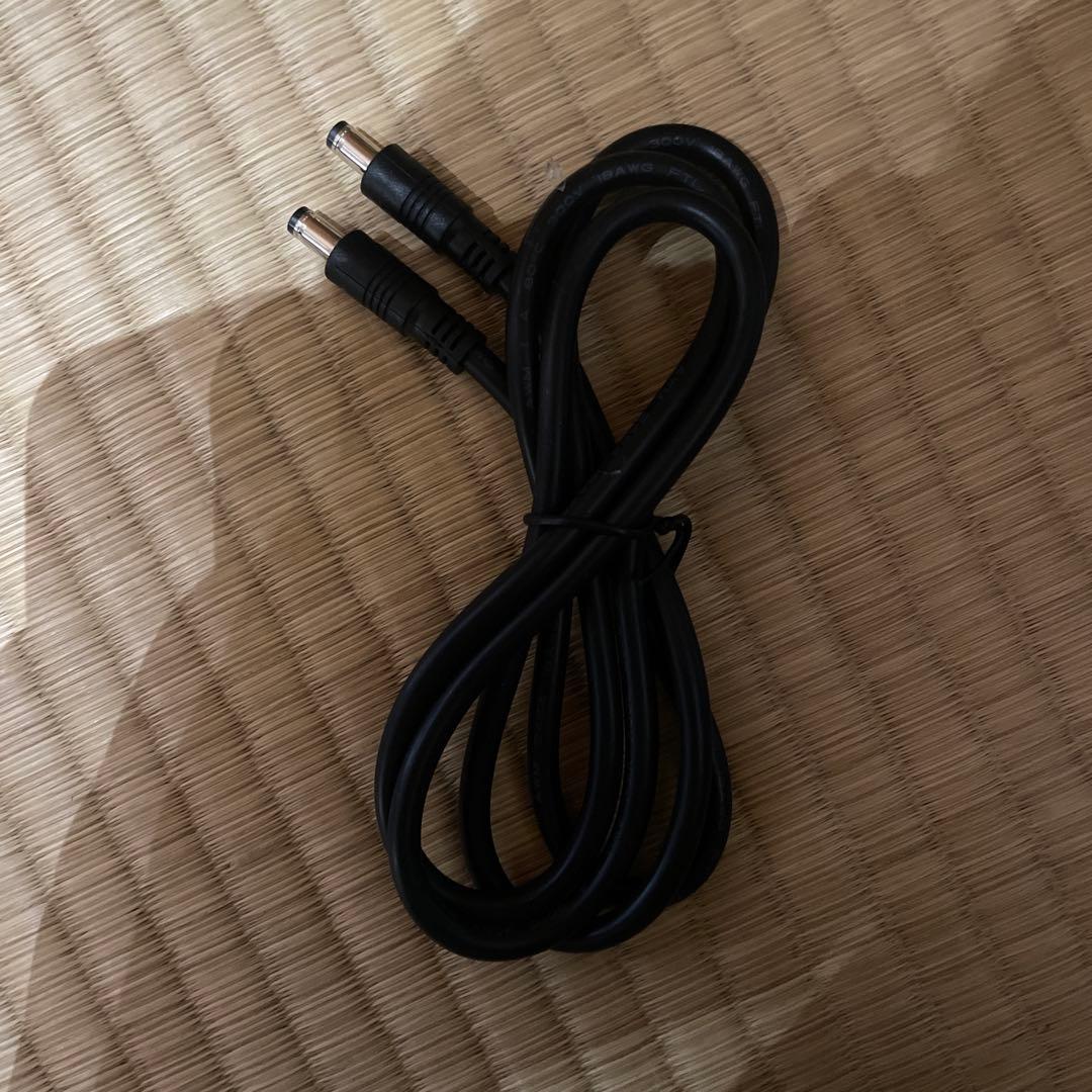 100W折りたたみ式ソーラーパネル