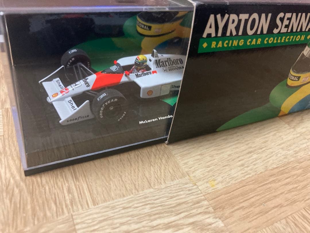 ミニチャンプス(マルボロ仕様)‼️マクラーレンホンダMP4/4 アイルトンセナ