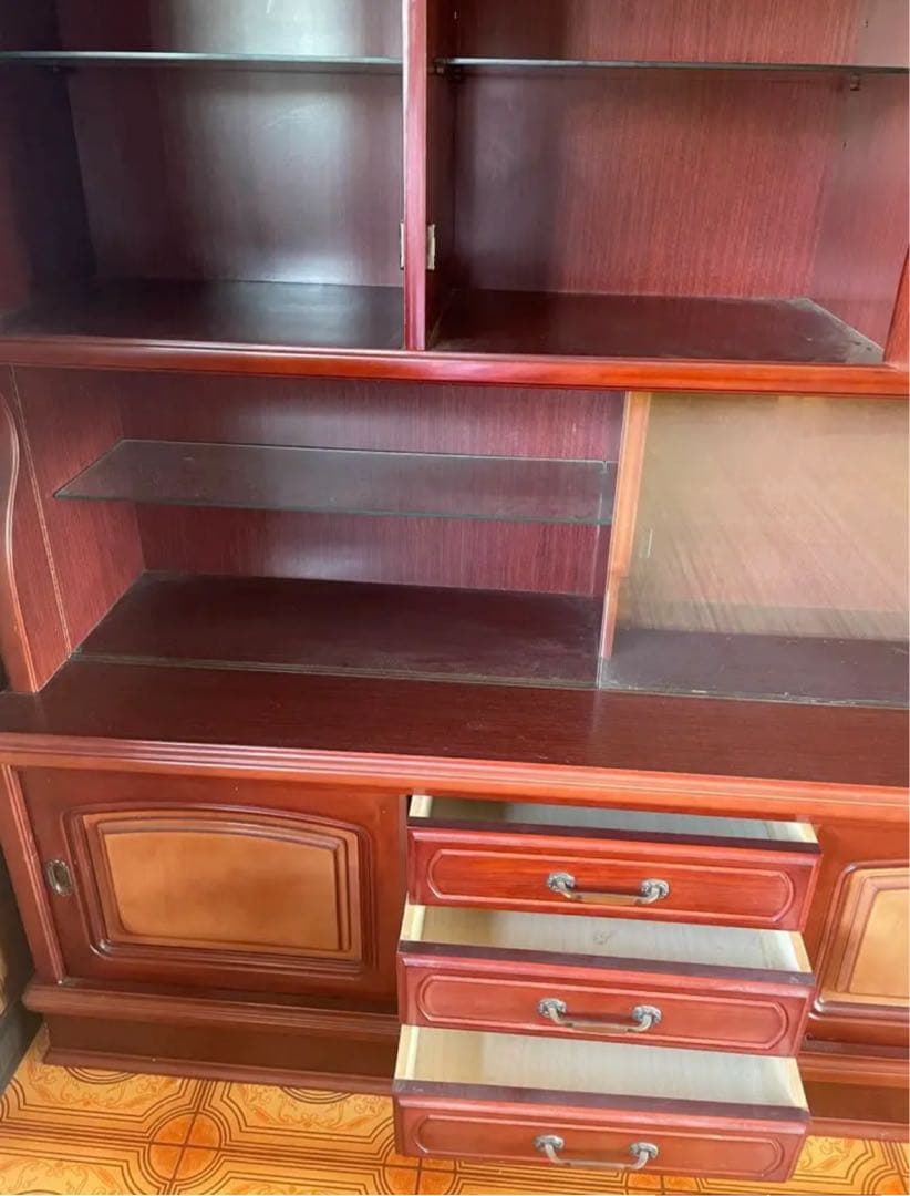 クラシック木製　キャビネット ダークブラウン　アンティーク 食器棚 本棚