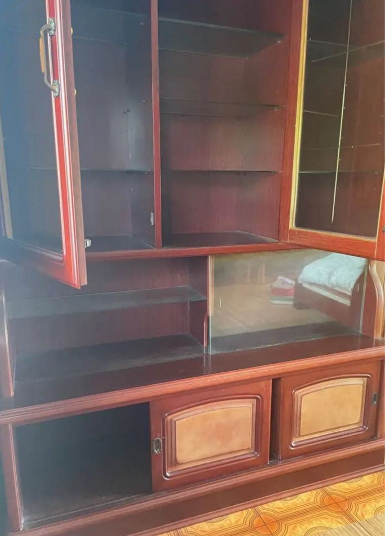 クラシック木製　キャビネット ダークブラウン　アンティーク 食器棚 本棚