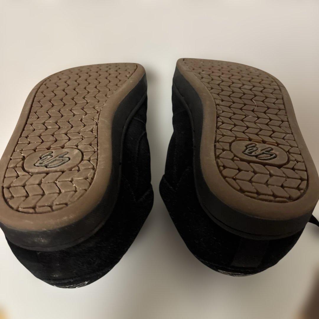 ブラック スエード カジュアルスニーカーes 24.5