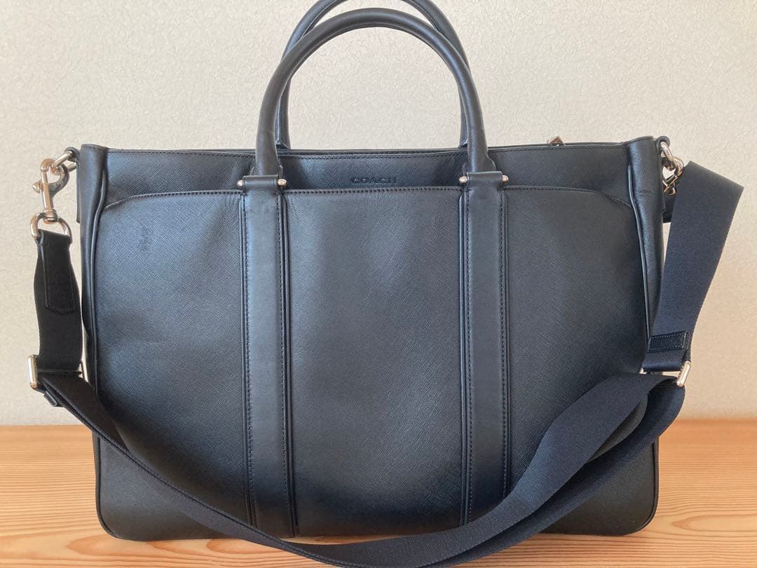 t*a様 COACH コーチ　ビジネスバッグ ブラック レザー