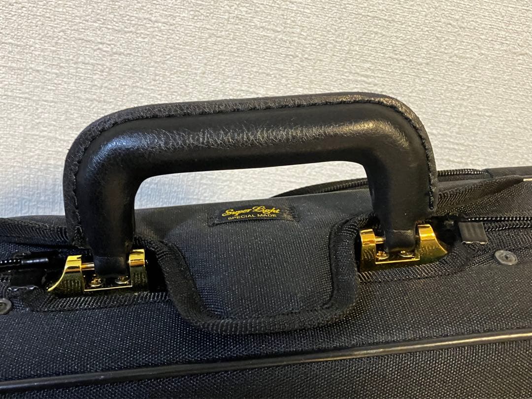 数回持ち出し品　スーパーライト　バイオリン　ケース　ブラック