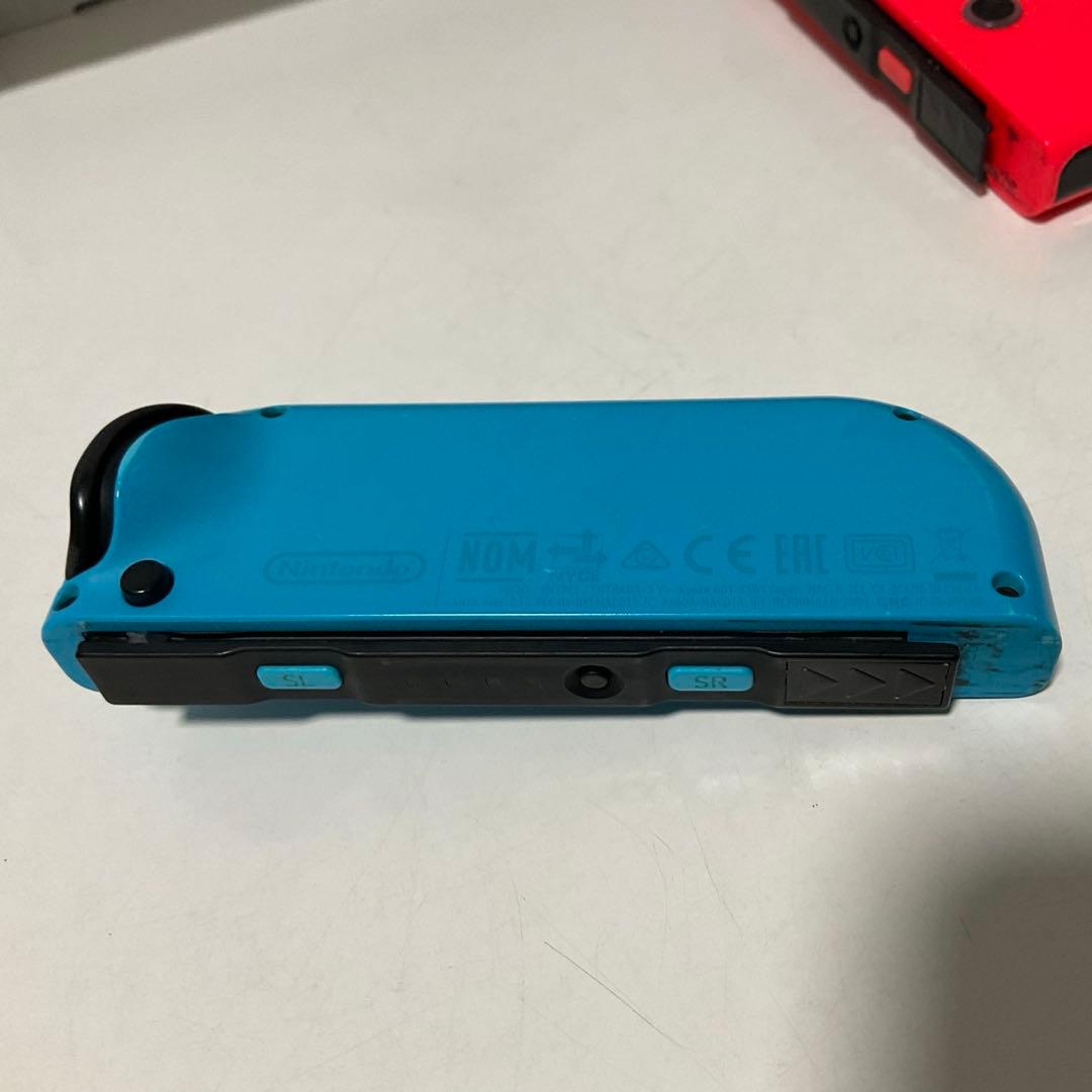 switch 本体　ジョイコン　付属品　箱付き　動作確認済み