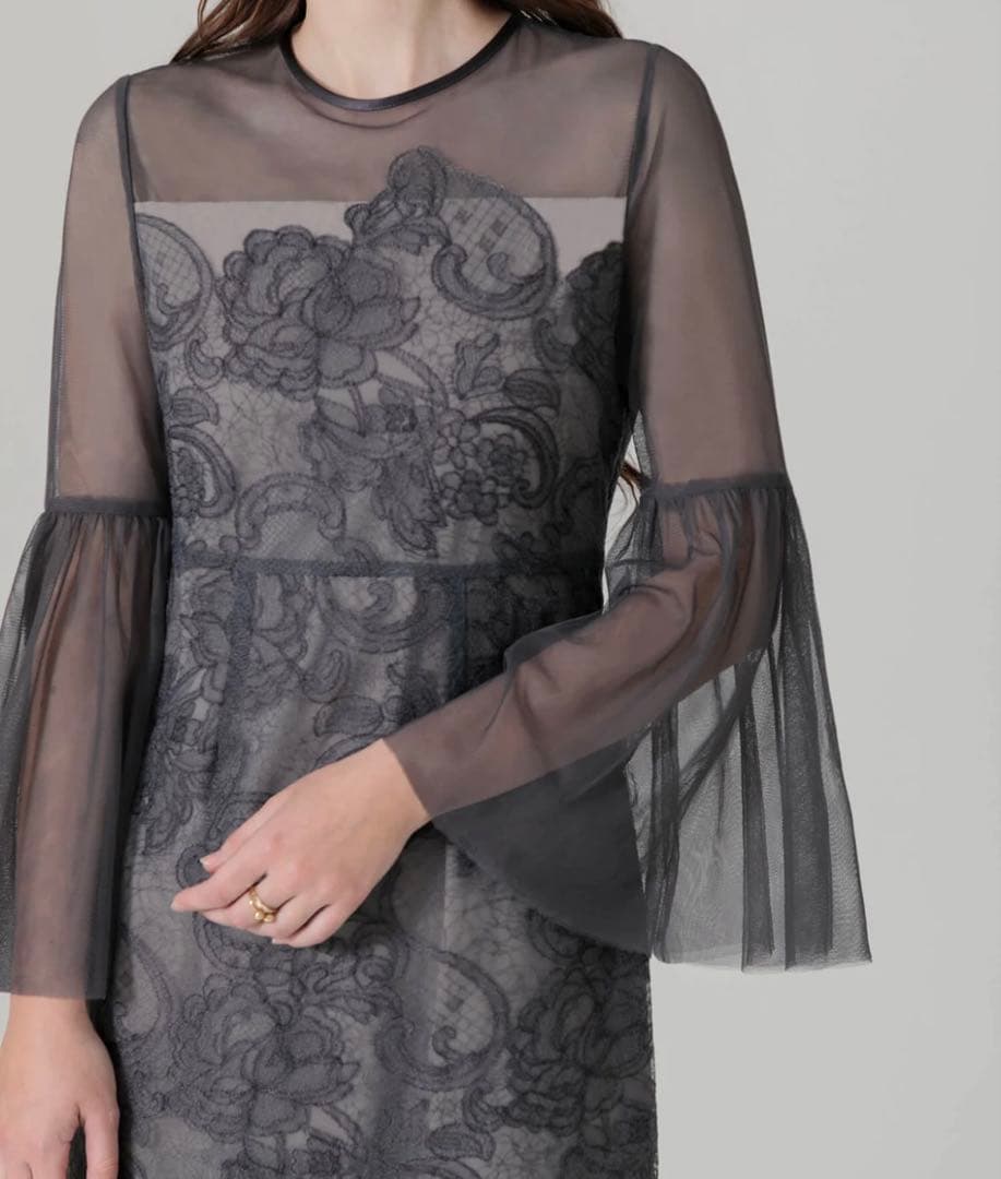 【試着のみ】Leja シアー刺繍レースプリーツIラインロングワンピースドレス