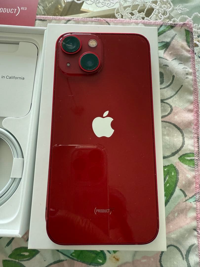 iPhone 13 (PRODUCT)RED 本体 充電ケーブル付き