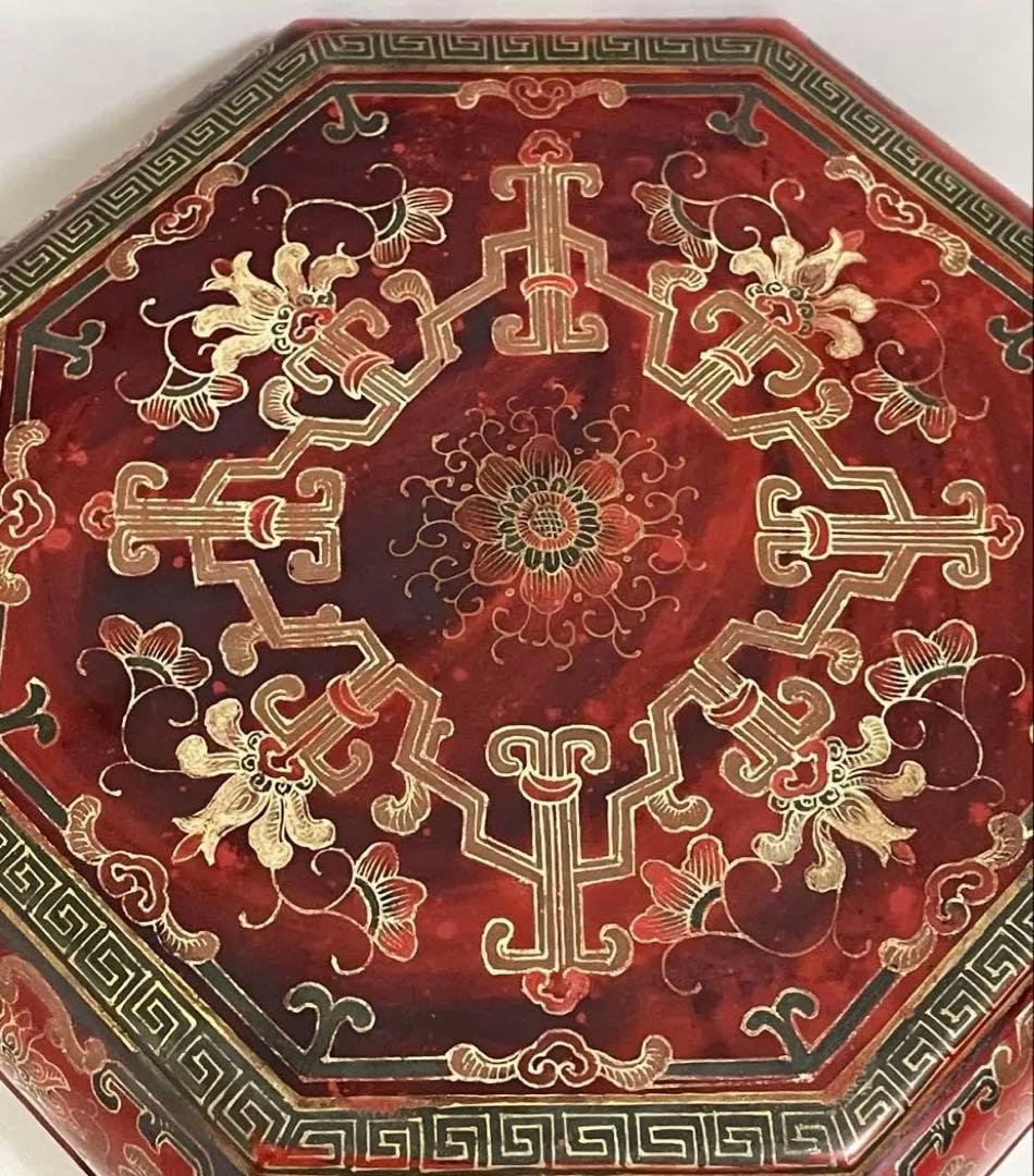 清时代 吉祥文漆絵 八角盒子 乾隆年 蓋付き アンティーク中国 骨董品