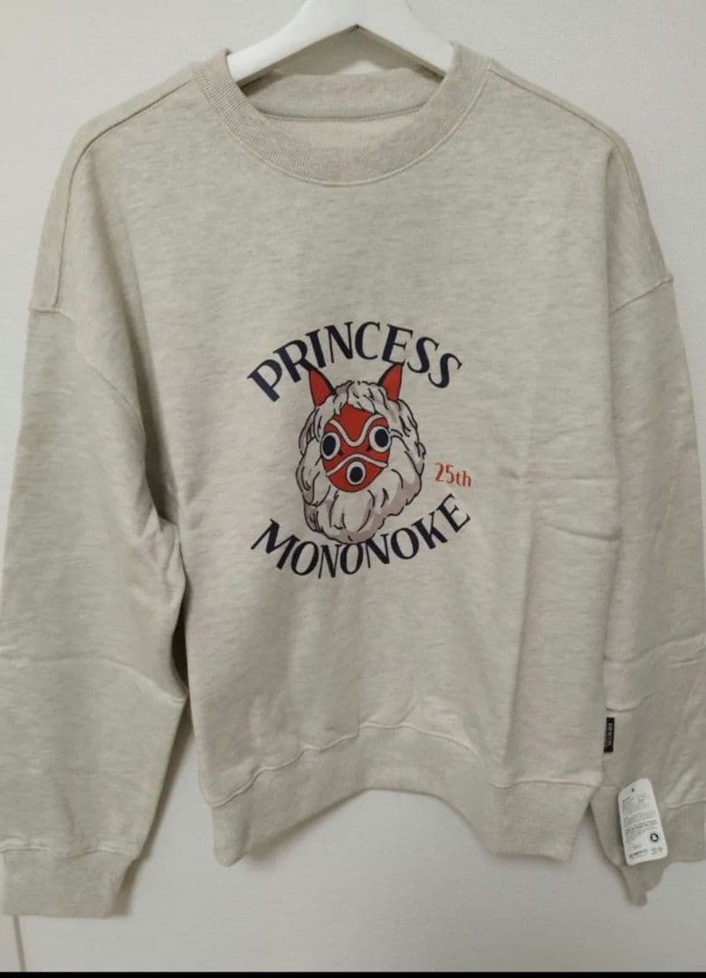 韓国限定「もののけ姫」25周年記念　スウェット　ジブリ