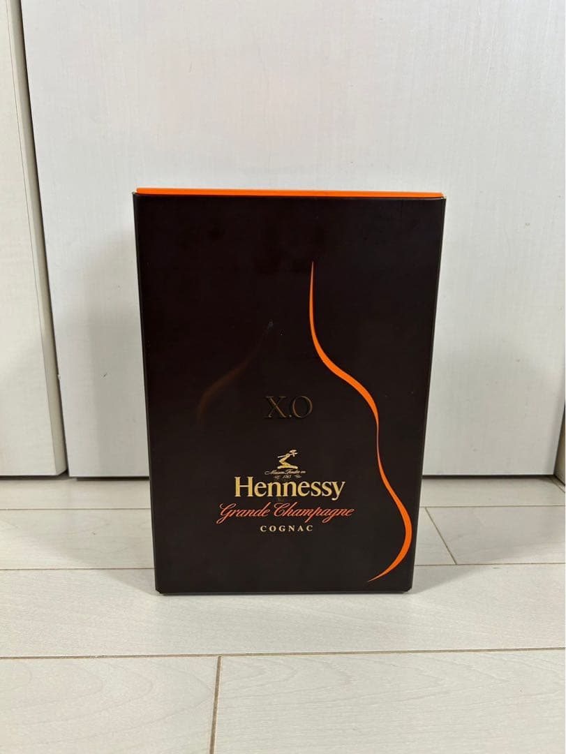 Hennessy グランドシャンパーニュ XO 700ml