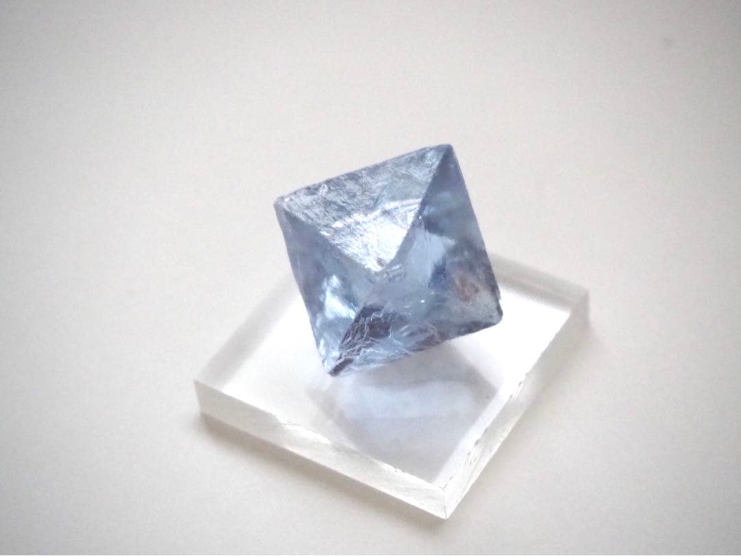 フローライト　イリノイ産　ブルー　蛍石　鉱物【B-4】