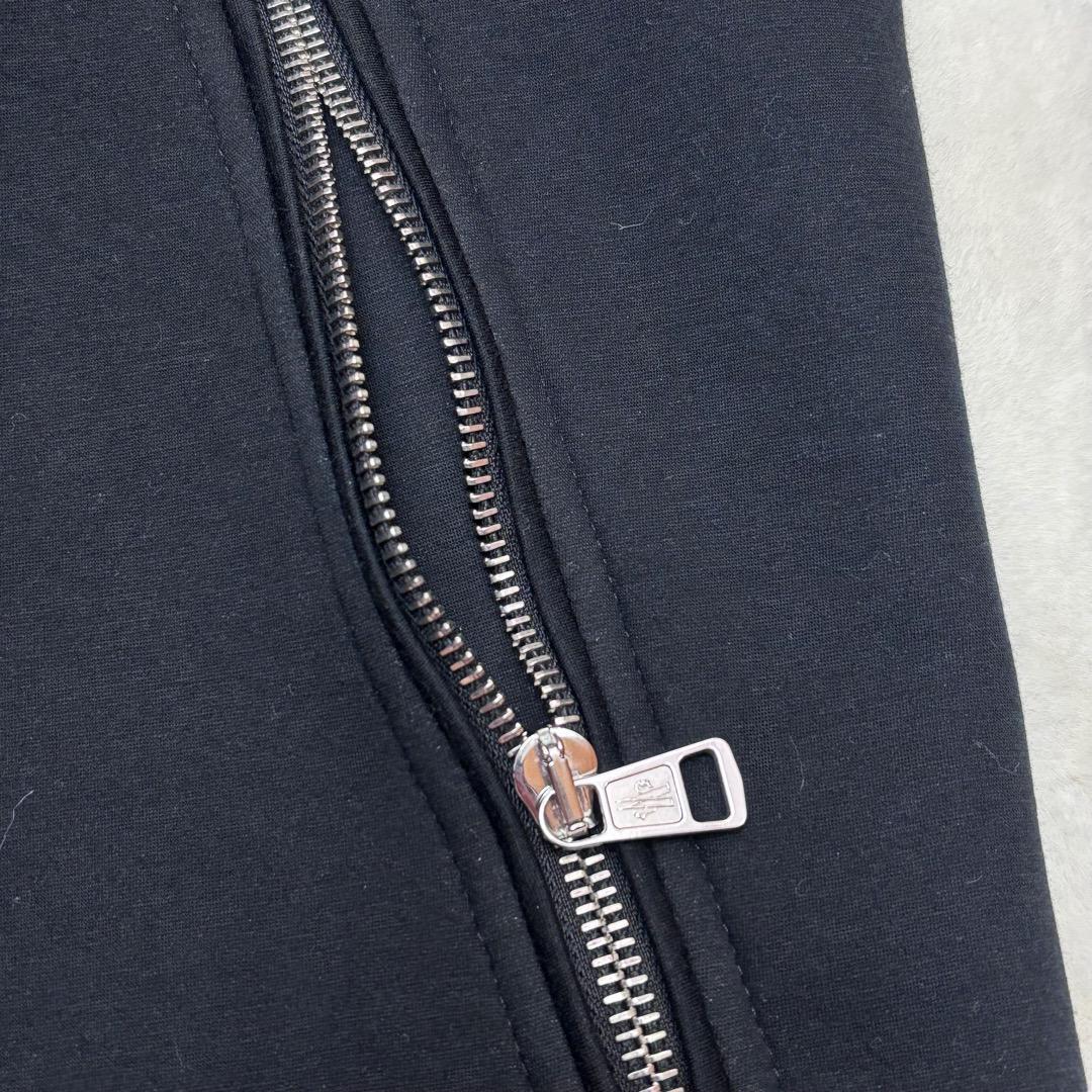 （美品）MONCLER　黒　シングルライダースジャケット 　L