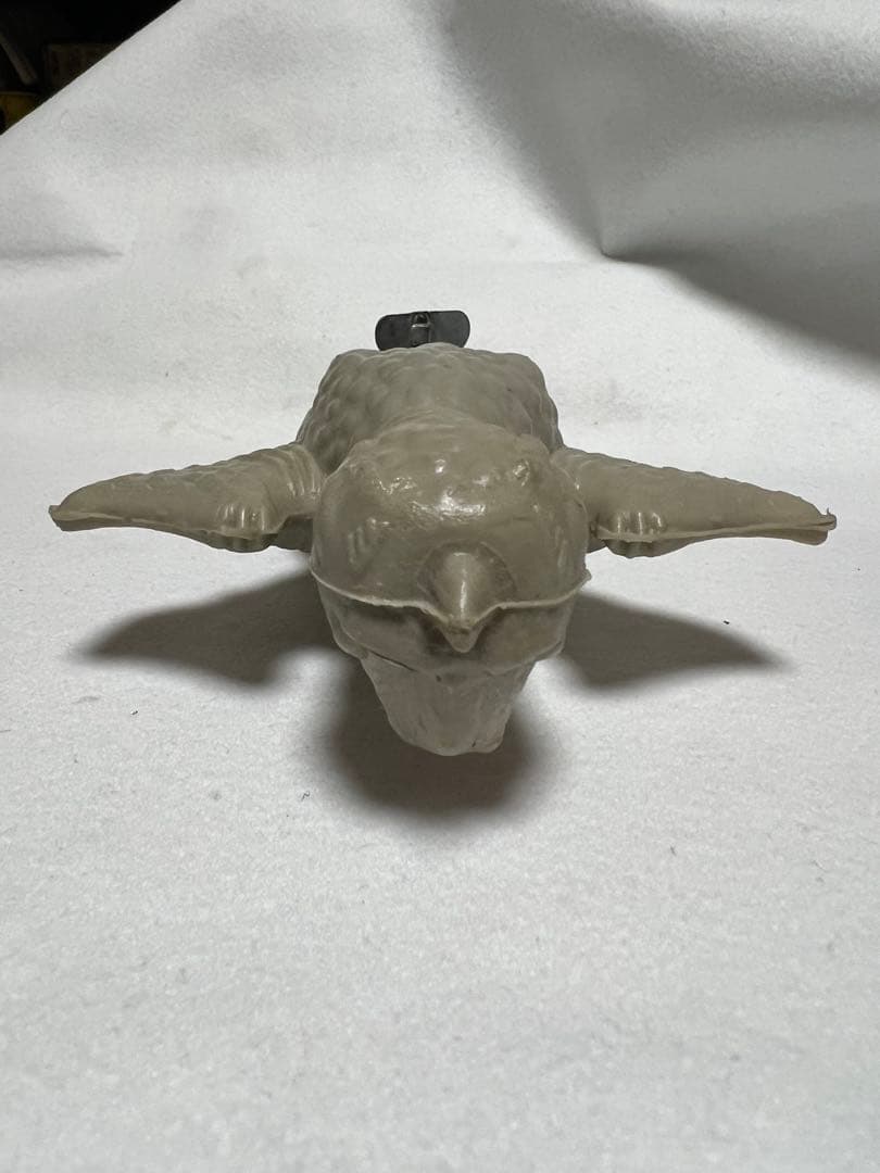 円谷プロ　当時物ウルトラQ 冷凍怪獣ペギラ　ゼンマイ 稼働品