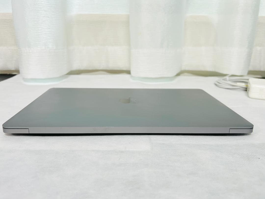 ★MacBook Pro 13 Late2020★M1 8コア/16GB/2TB