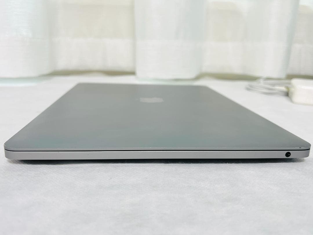 ★MacBook Pro 13 Late2020★M1 8コア/16GB/2TB