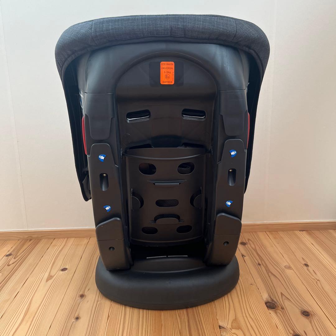 Joie チャイルドシート　Tilt （ペイヴメント）