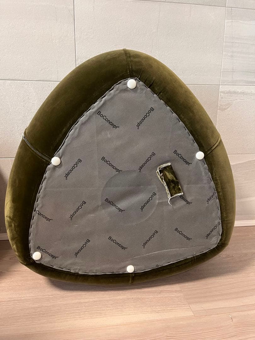 ボーコンセプト　Bermudaオットマン　フットスツールテーブル　中サイズ