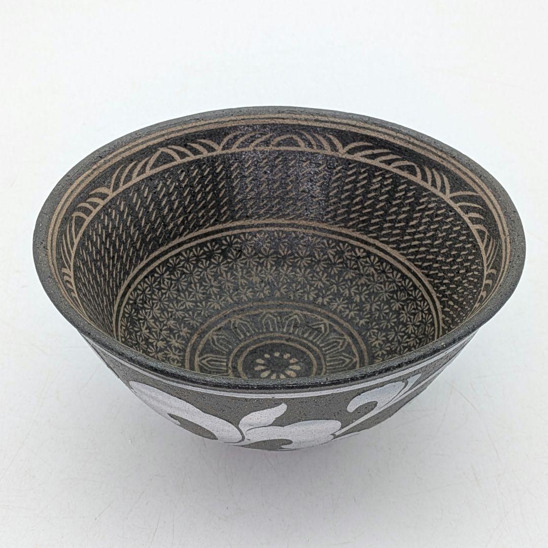 新羅窯 柳孝雄 新羅土器茶盌 共箱 抹茶碗 抹茶茶碗 茶道具 茶器 食器 在銘