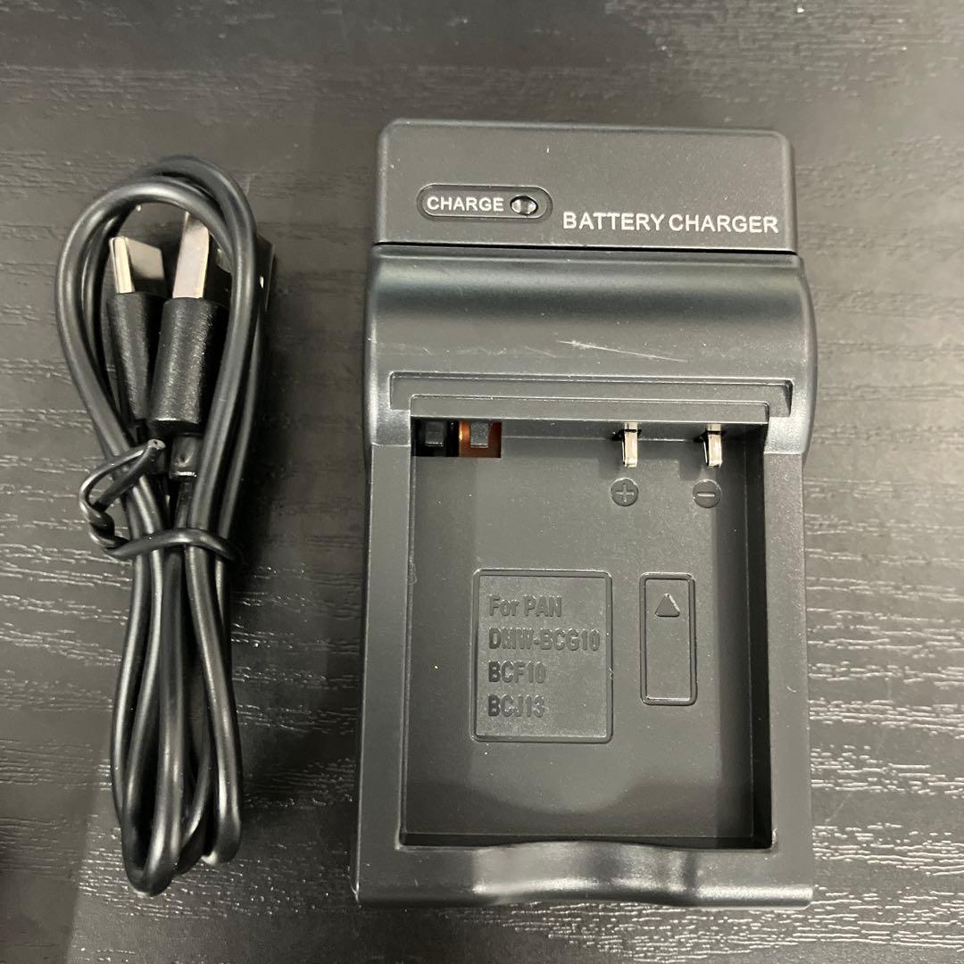 LUMIX 12メガピクセル コンパクトデジタルカメラ　Panasonic