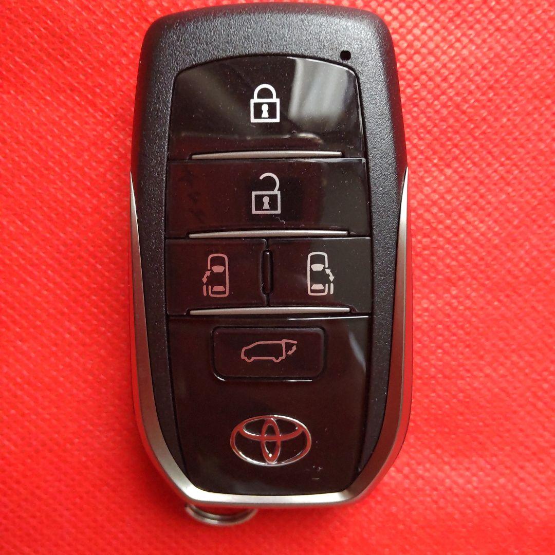 【美品】トヨタ スマートキー 007-AH0195