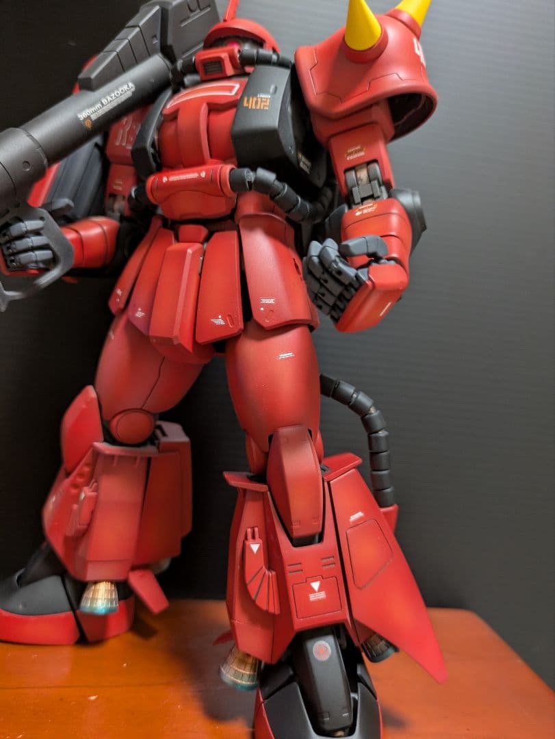 MG 高機動型ザクR2 ジョニーライデン 塗装済完成品