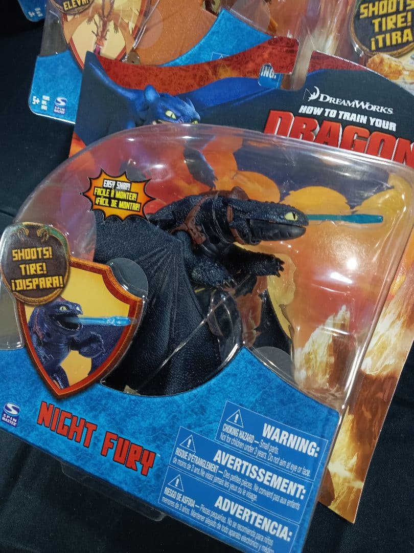 【超希少】ヒックとドラゴン　フィギュア 7体セット