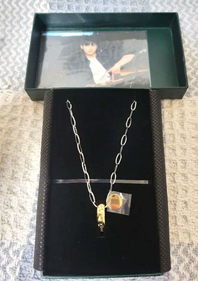 GOLDEN THE MOMENTS ネックレス