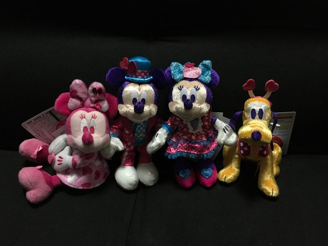 ミニー　パルパルーザ 2026 ぬいぐるみバッジ　チャーム　ディズニーランド