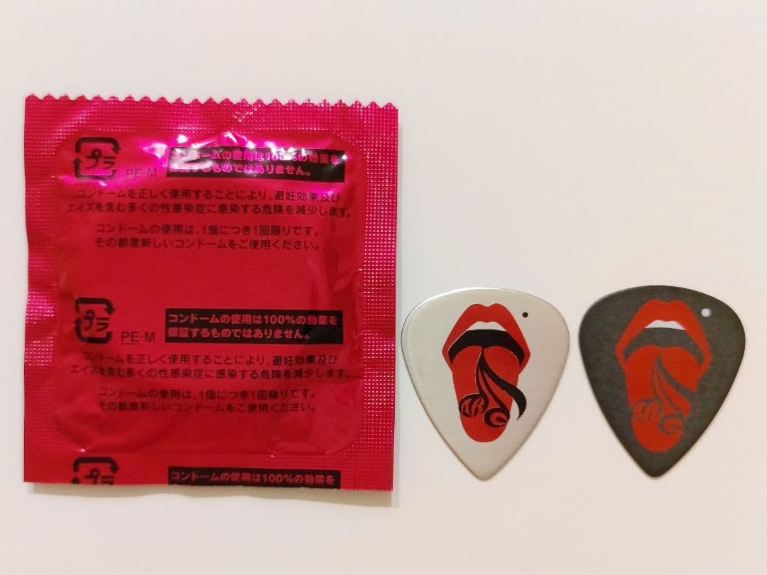 Acid Black Cherry ピック コンドーム