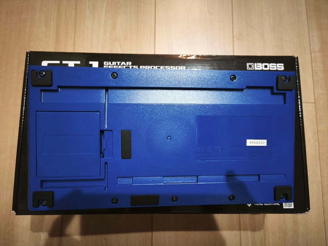 BOSS GT-1 ギターマルチエフェクター