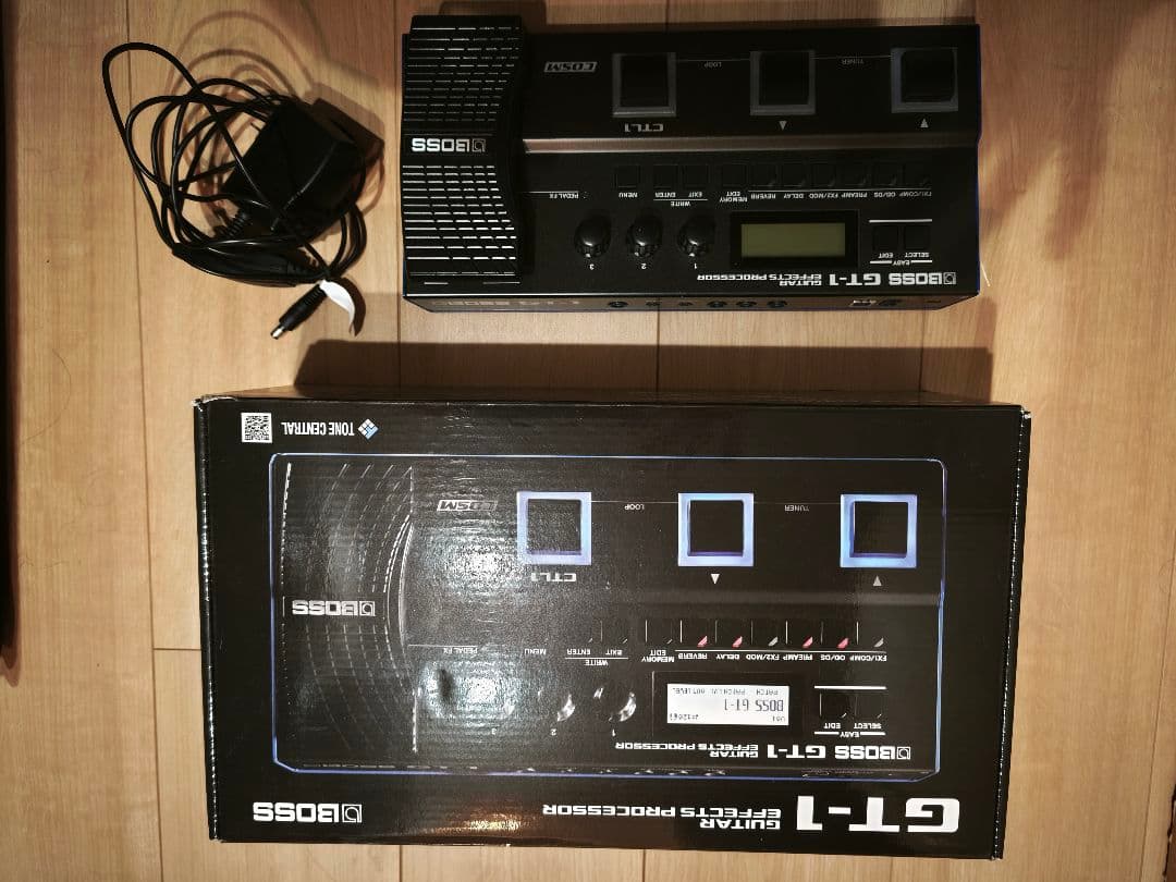 BOSS GT-1 ギターマルチエフェクター