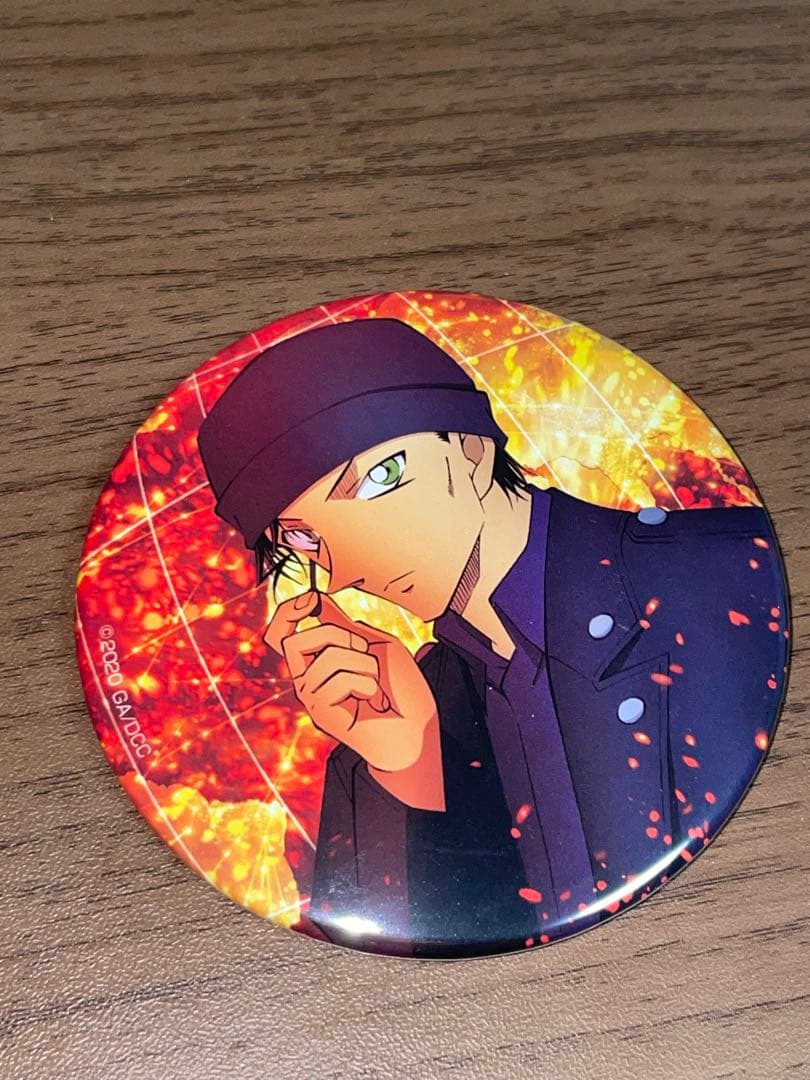 名探偵コナン 緋色の弾丸 赤井秀一 缶バッジ　バッチ　公式　レッド　炎　2020