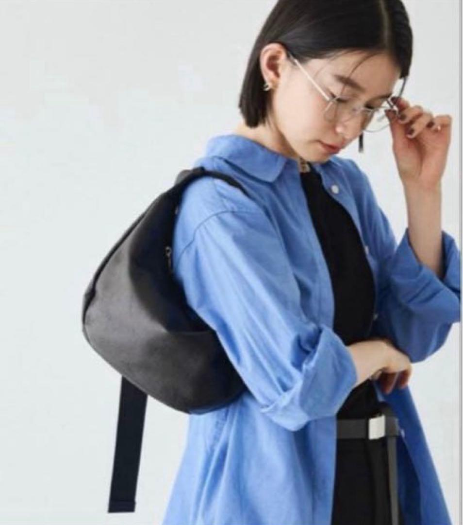 新品ラシット 今期ソフトレザーラウンドショルダーバッグ　金具シルバー