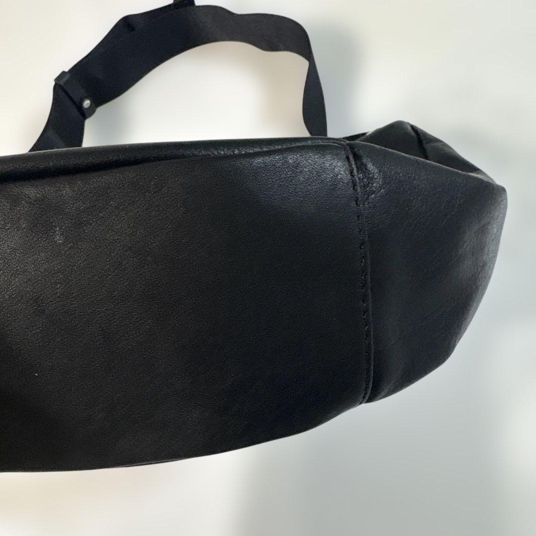 新品ラシット 今期ソフトレザーラウンドショルダーバッグ　金具シルバー