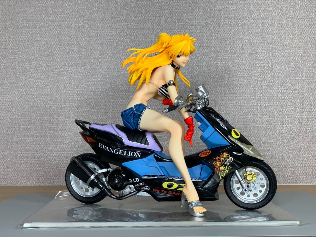 ガレージキット 完成品 エヴァンゲリオン アスカ バイク
