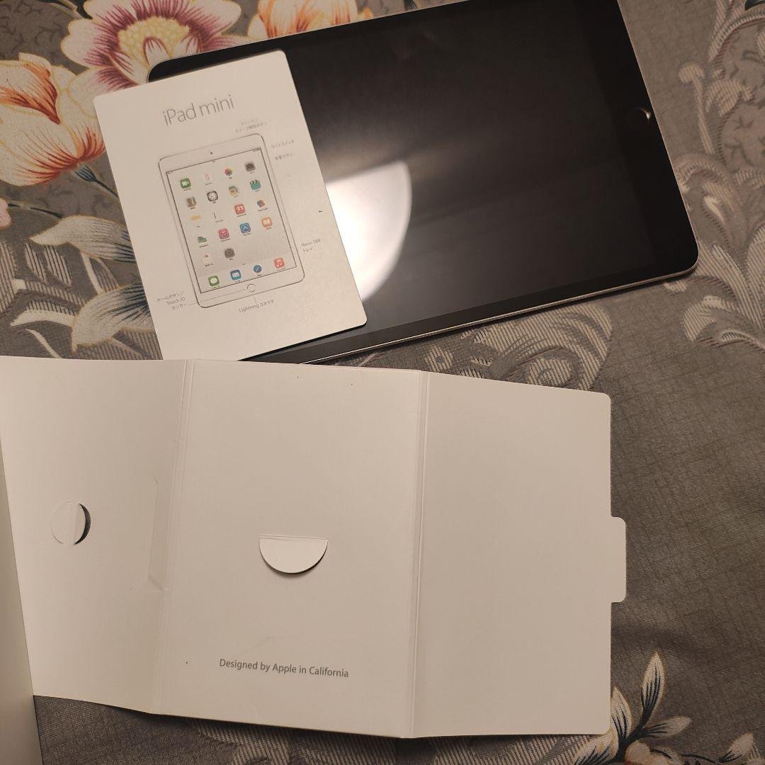 Apple iPad mini シルバー 本体