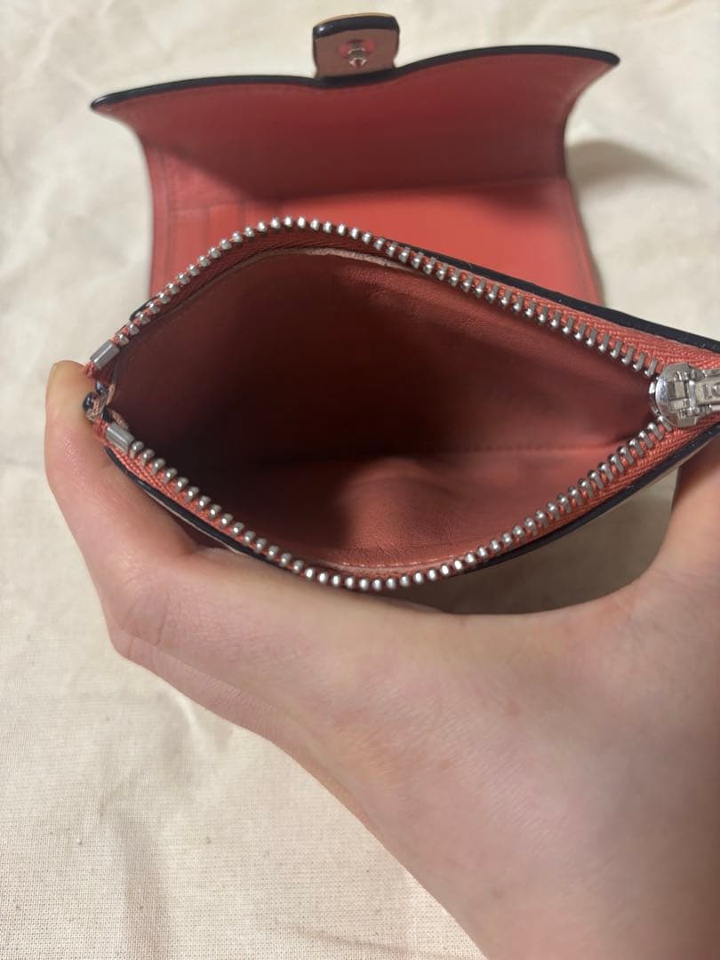 LOEWE グレー 三つ折り財布