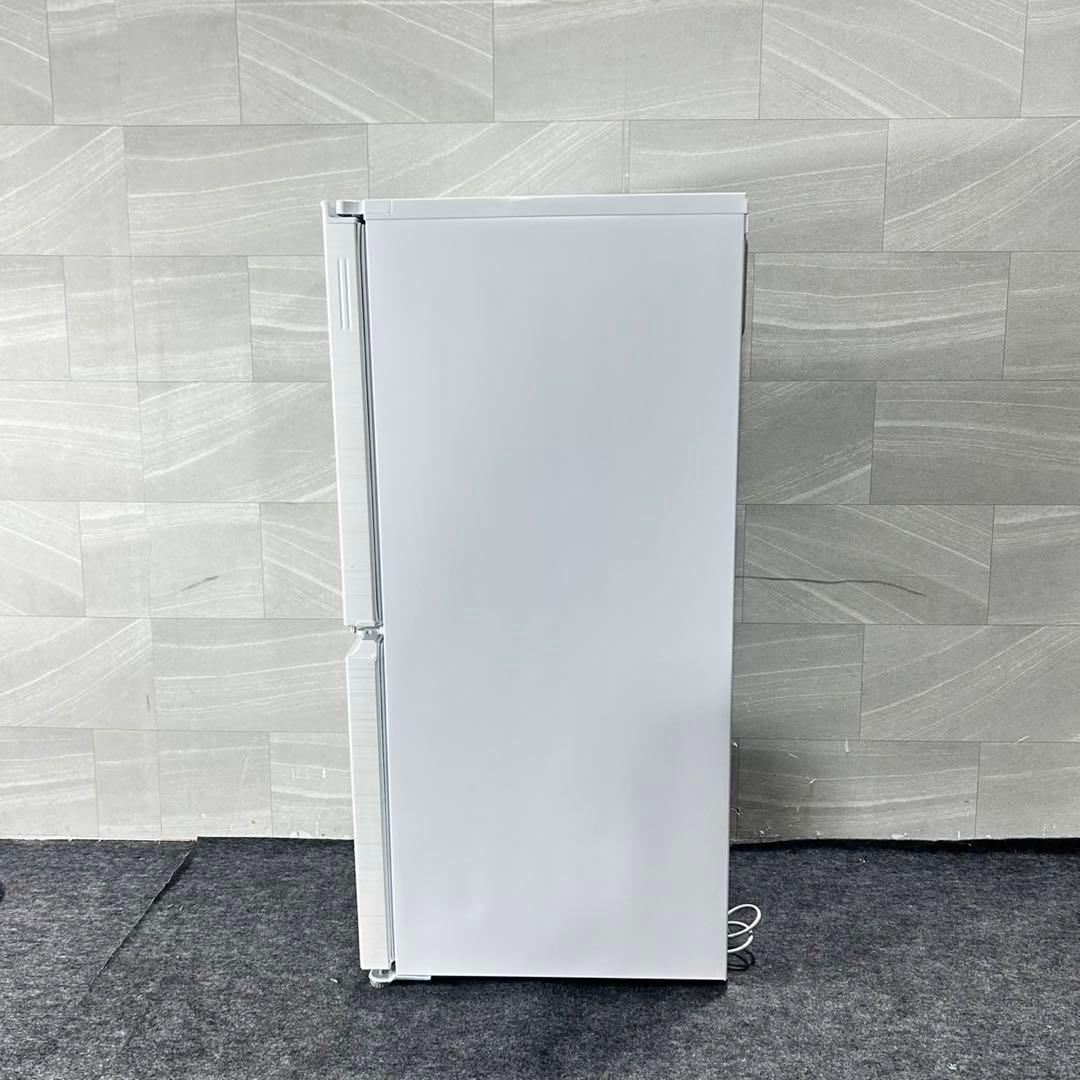 SHARP 冷蔵庫 152L 高年式 2022年式 大きめ ホワイト d4845