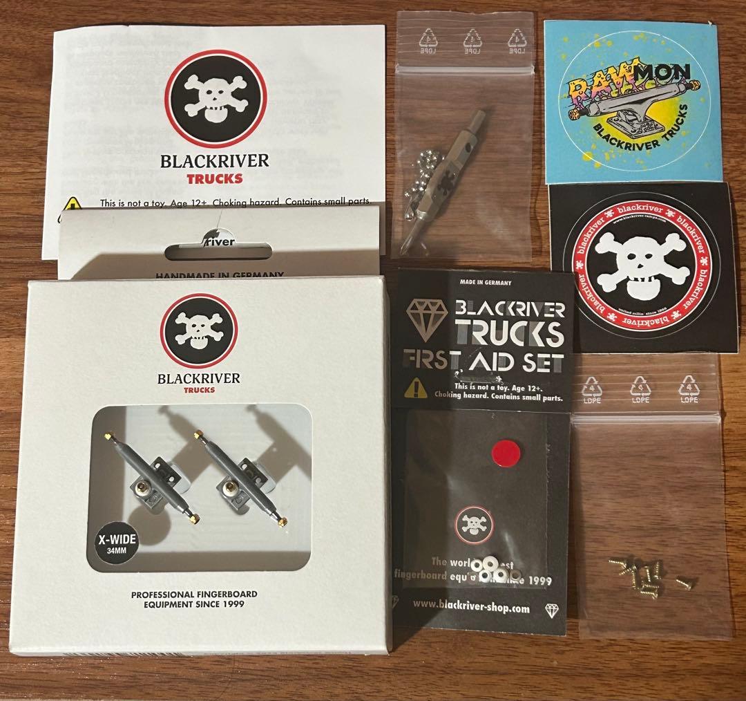 BLACK 3.0 TRUCKS X-WIDE（34MM）RAWmon