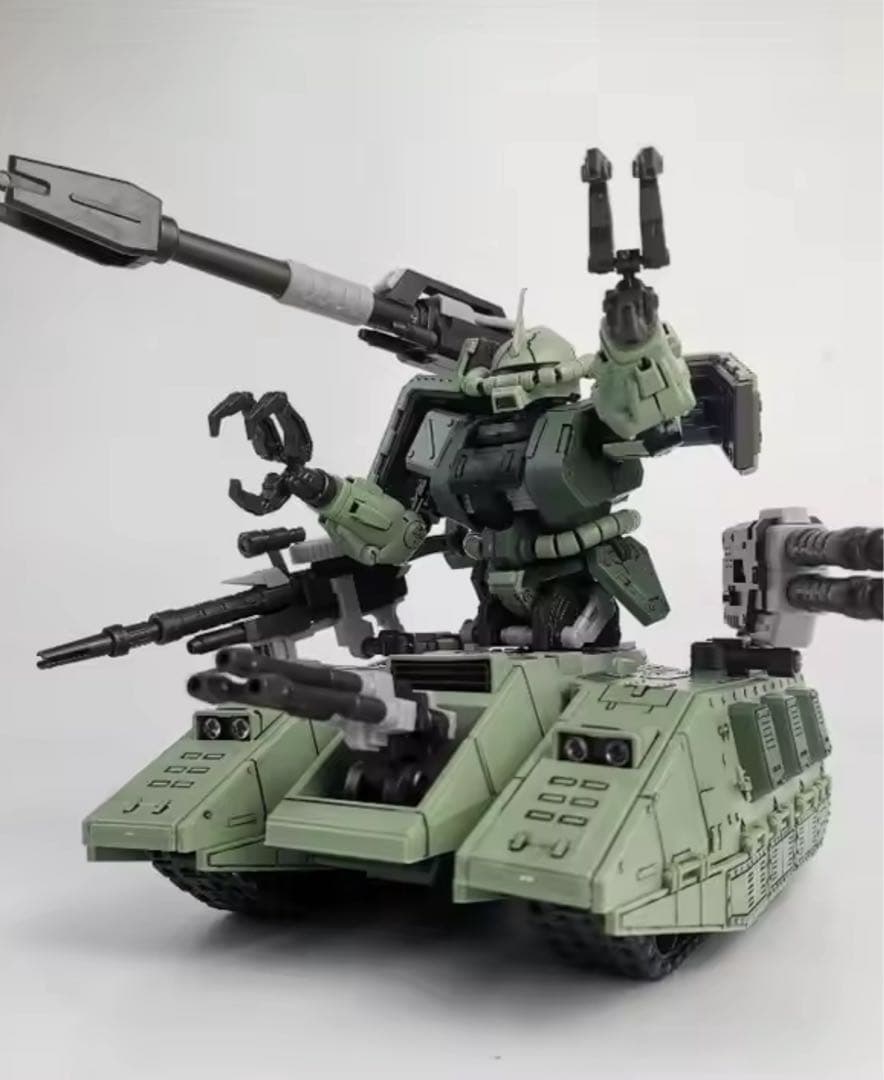 1/100 ザク　タンク LED付属　希少　海外製限定プラモデルラスト在庫