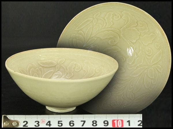 中国美術 白磁 花紋 碗(HA518)