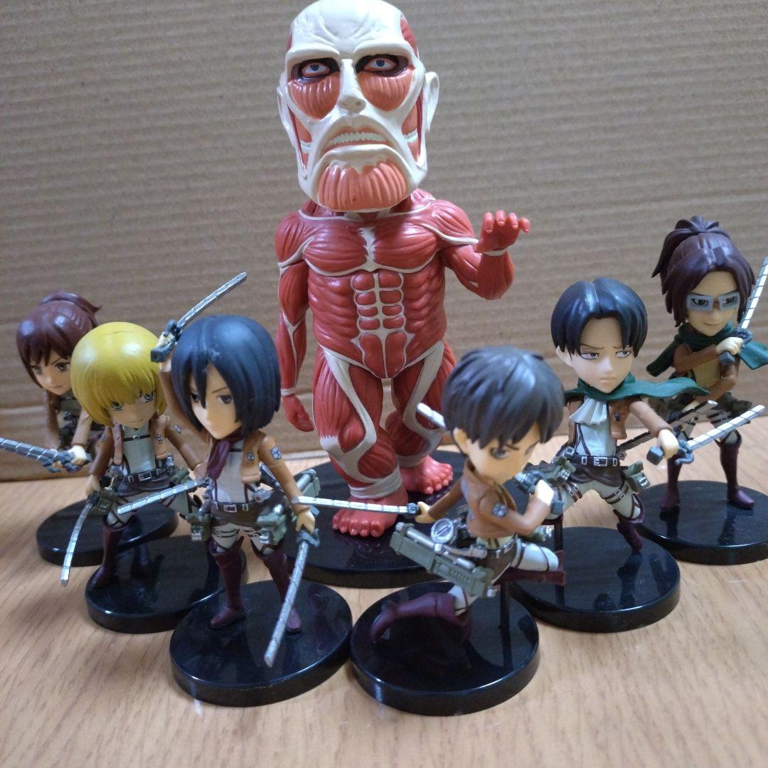 【進撃の巨人】ワールドコレクタブルフィギュアセット