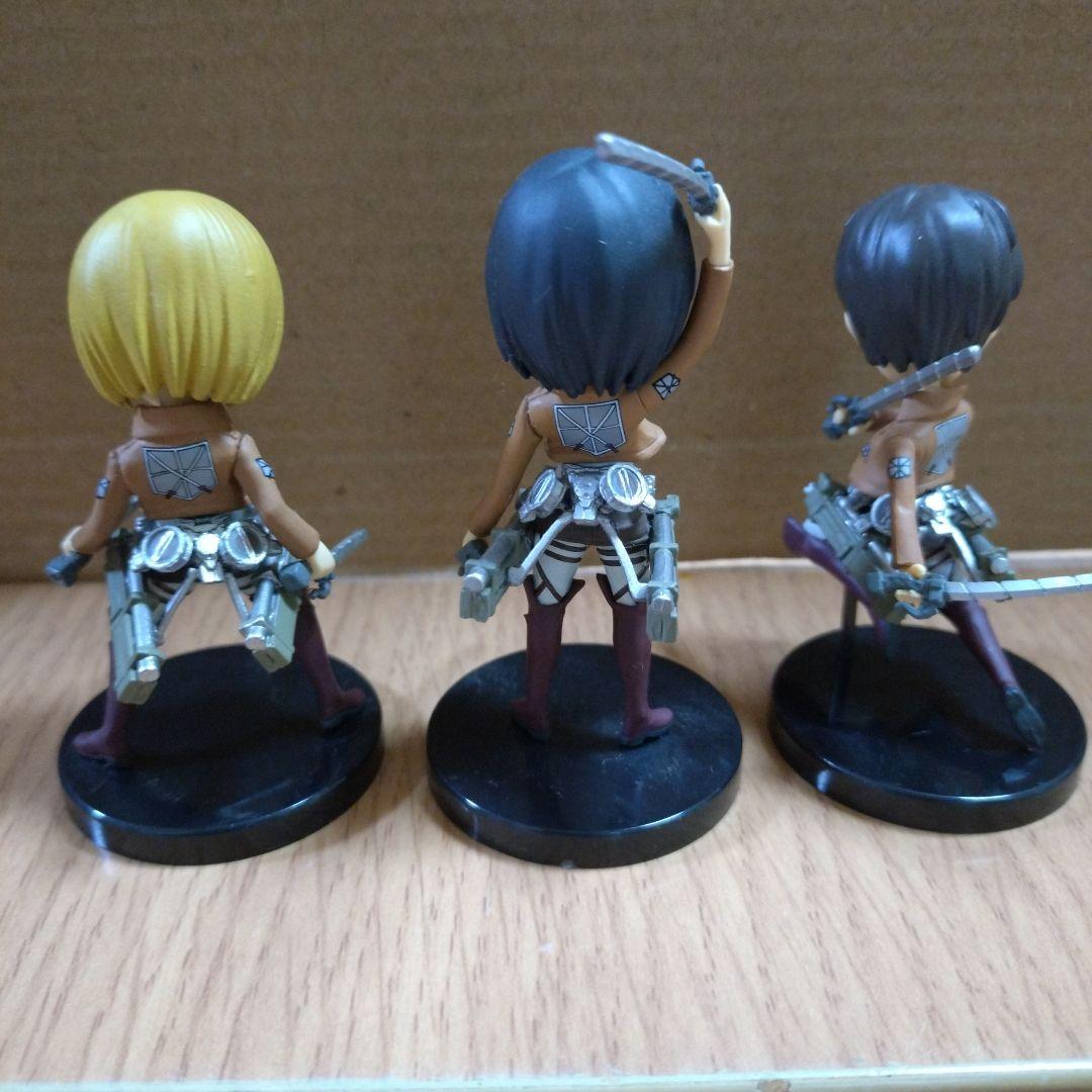 【進撃の巨人】ワールドコレクタブルフィギュアセット
