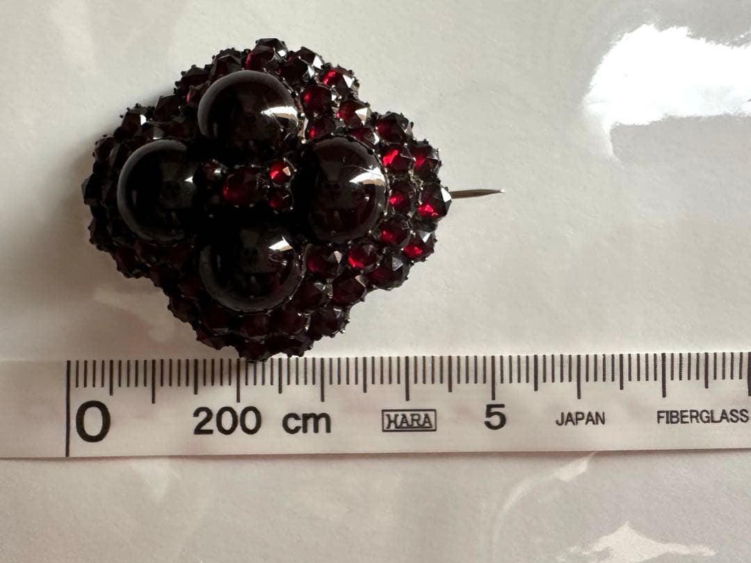 アンティーク　ガーネットブローチ