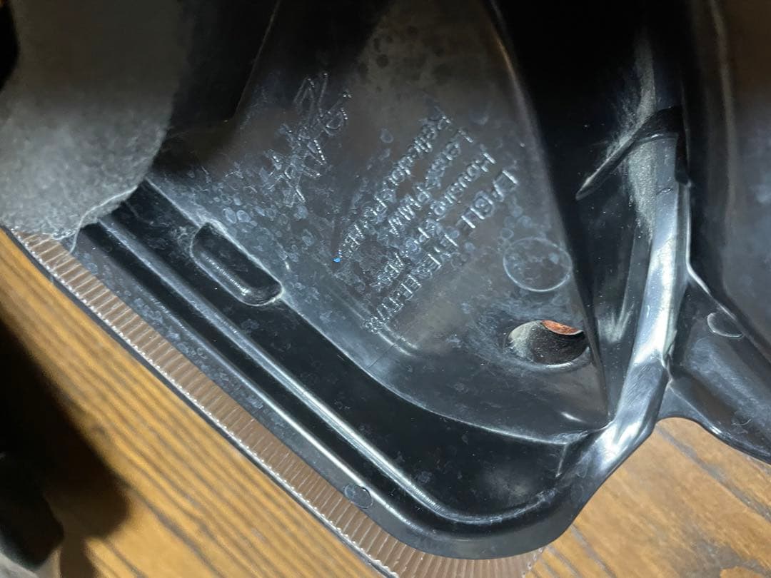 ハイエース用　STUDIO DESIGN LEDテールランプ クリア/レッド