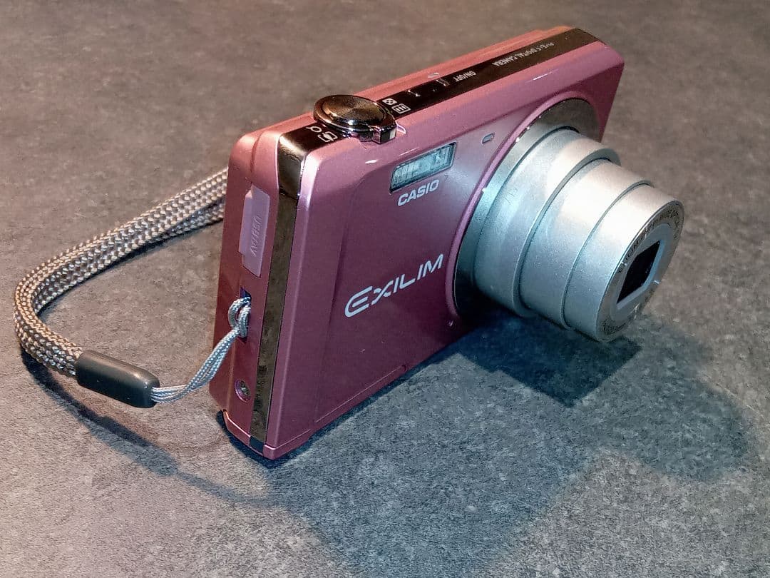 【CASIO】コンデジ EXILIM EX-ZS5 ピンク