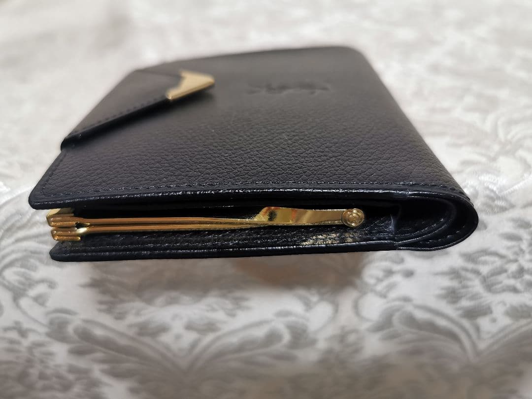 未使用　イブサンローラン ガマ口 二つ折り財布