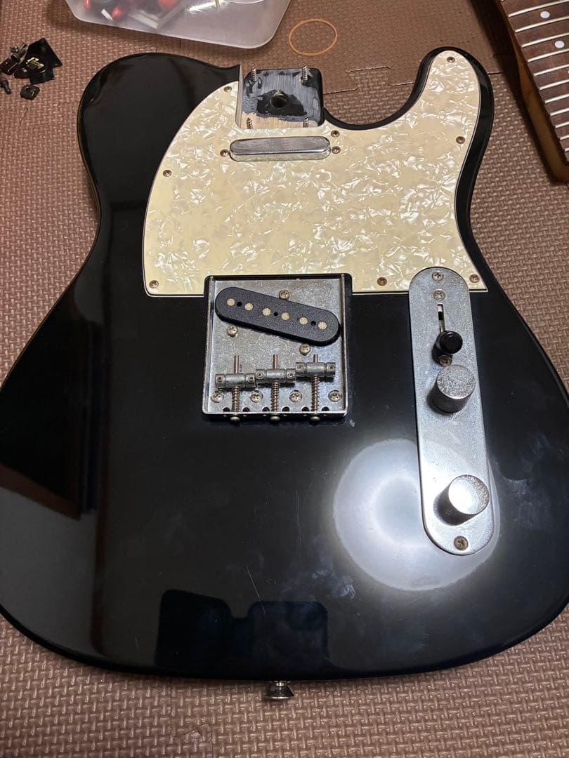 y*k様 テレキャスタータイプボディ　アッセンブリー付き