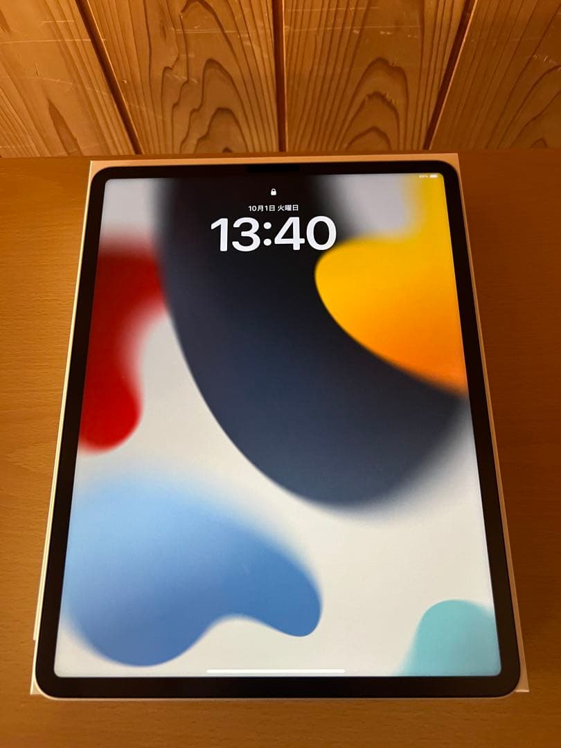 iPad Pro 12.9インチ第5世代　Wi-Fiモデル　512GB シルバー